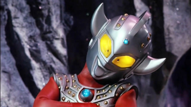 当两个呆萌的奥特曼练习动感光波时 会发生有趣的事