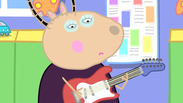 羚羊夫人的才艺是弹吉他  真炫酷