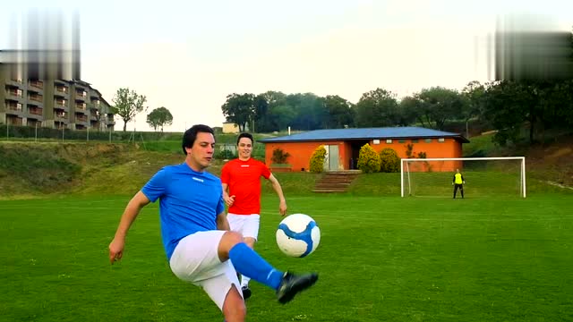 足球:挑球过顶过人彩虹过人足球教程!