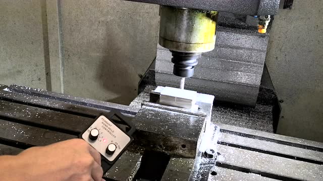 数控铣床y轴对刀