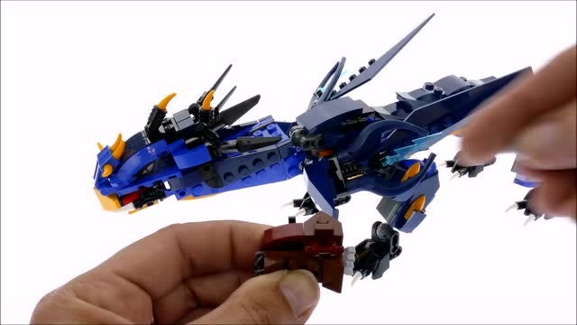 乐高幻影忍者之闪电暴风龙