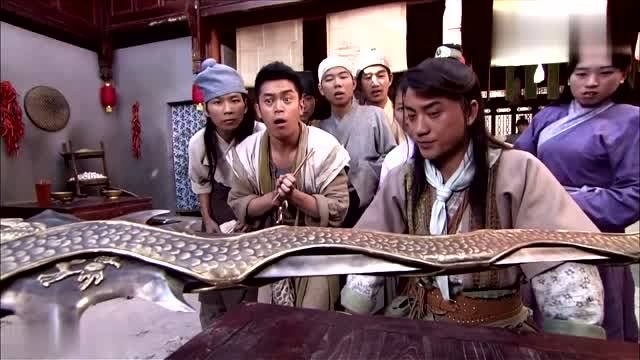 龙门镖局:陆三金捏造剑神"龙吟剑,意外引来年大家烧香祭拜!