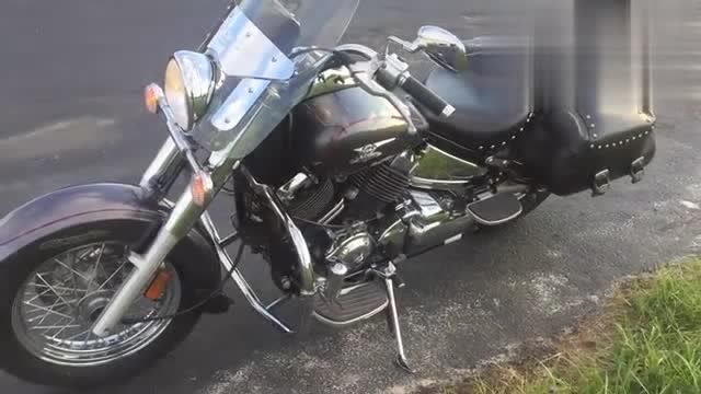 户外实拍,雅马哈silverado vstar 650摩托车