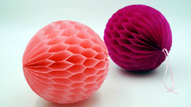 手工折纸艺术,教你制作漂亮的蜂窝纸球