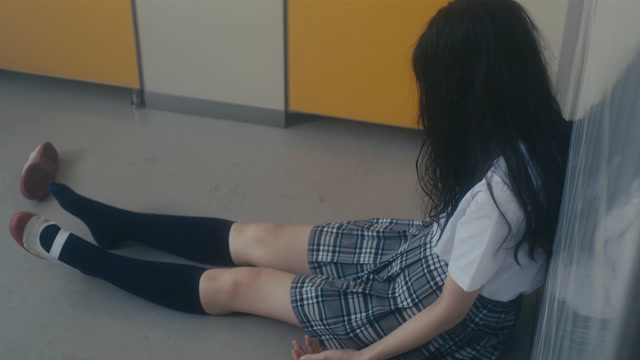 几分钟看完电影伤痕累累的恶魔