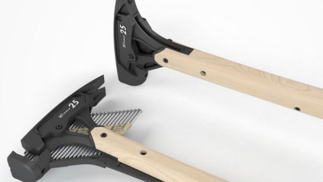 国外牛人发明连发钉锤,全程无需手扶!再也不怕锤子砸手!