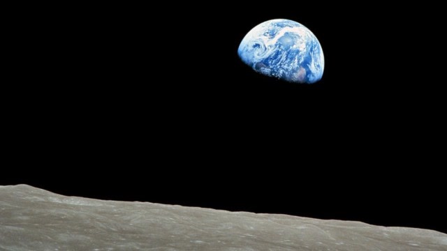 阿波罗8号镜头下的地球升起