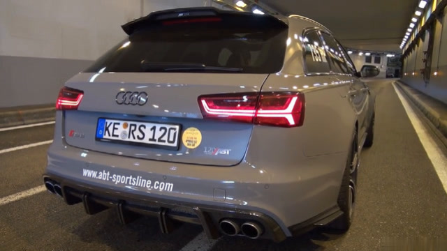 白色奥迪rs6也太帅 四排气筒霸气十足 尾灯造型像某款超跑!