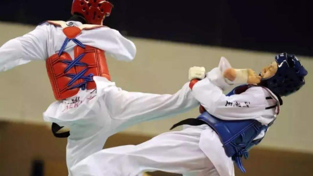 跆拳道都是花架子?看看这些ko时刻!出其不意超冷一腿ko对手!