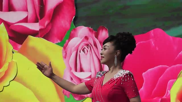 门红霞演唱的《大美南阳》