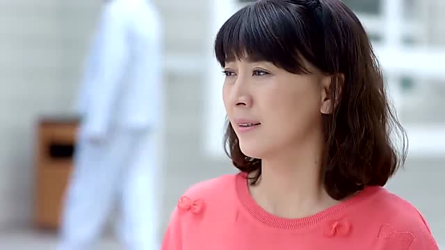 女怕嫁错郎:曲萍这个狡猾的老狐狸,终于坐不动要出门了