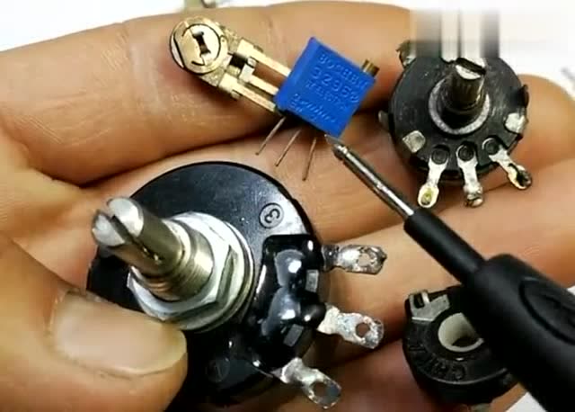 家庭用电小常识:教你如何测量电位器即可调电阻,学到了!