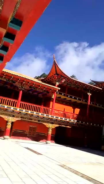 迪庆州香格里拉,来远寺大雄宝殿!