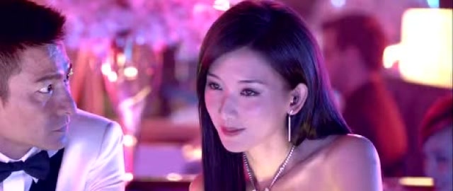 富春山居图:林志玲穿衣太大胆,后背都漏出来了,不愧是宅男女神