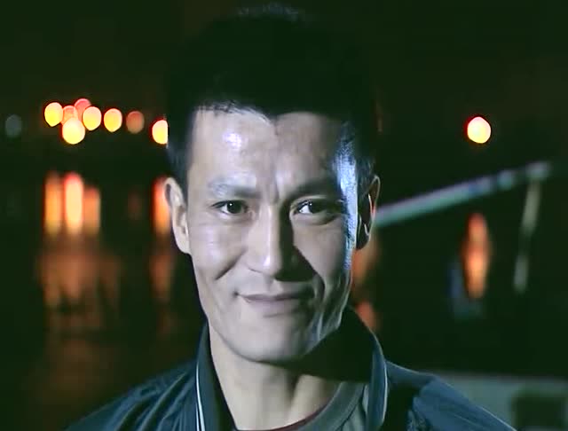 插翅难逃:美女警察无意中打中了杨吉光,立了大功,上司表扬