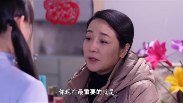 木兰妈妈木兰哭诉对不住小月,春桃散布谣言说木兰坏话