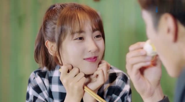 忘记你记得爱情邢菲金泽当众秀恩爱晟哲你们注意下我还是未成年