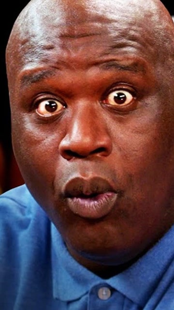 搞笑是能遗传的 奥尼尔小儿子给奥胖喝马桶水 真孝顺