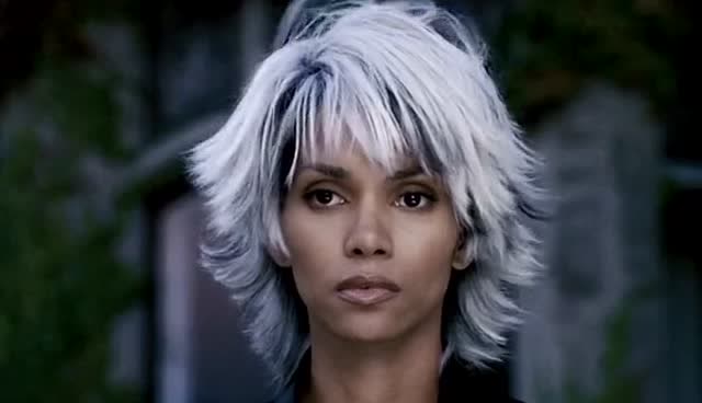 暴风女:天气怎样,要看我心情