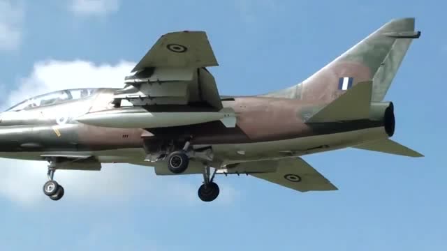 希腊空军a-7 "海盗"攻击机