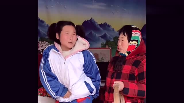 为了哄傻妞打针真不容易小时候你们也害怕打针吗太疼了