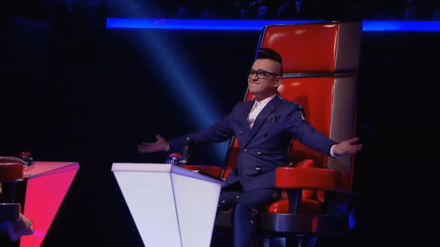 14岁女孩参加国外节目,一开口导师直接转身,网友:也太长脸了