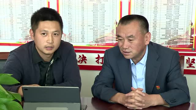 武新亮在茹村乡北大贤村调研