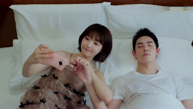 国民老公2:许嘉木醉酒,林芊芊耍心机偷拍亲密照