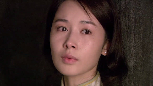 铁血红安:方蕾愿为铜锣去死,一问究竟,居然是因为欠他一条命