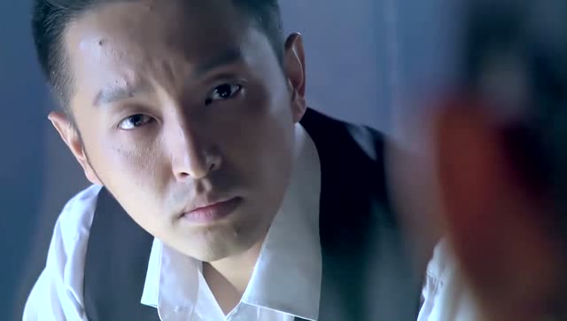 狐影大结局:雷震带人半路埋伏,鬼子一路过,立马被打的抱头鼠窜