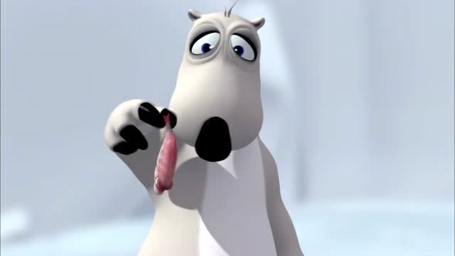 倒霉熊之茶杯旅行记:白熊抓鱼,有大鱼也有小鱼,它怎么不开心呢?