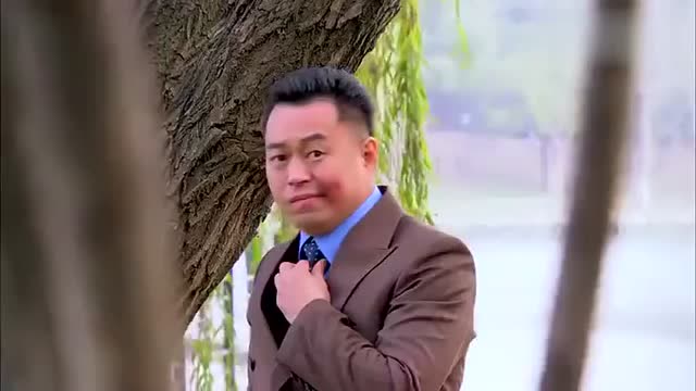 千金女贼:汤虎计划失败遭小寒嘲讽,几句话,吓的小寒不敢说话!