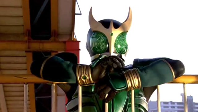 假面骑士空我五代雄介第一次变身为天马形态没想到战斗还没开始就结束