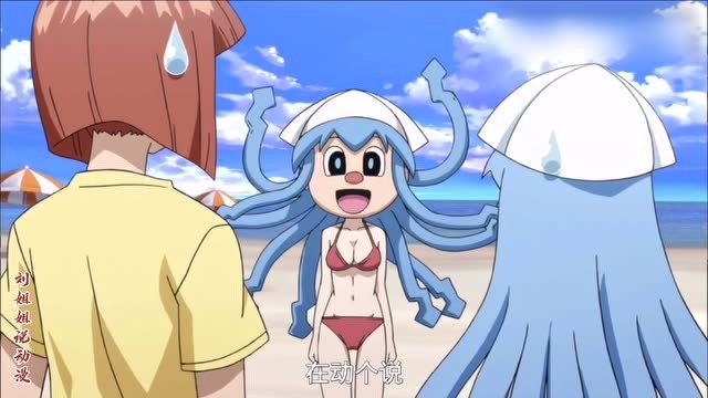 海滩上出现了另外一个乌贼娘一个泳装少女带着乌贼娘的面具