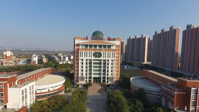 泉州医学高等专科学校第二次党员代表大会