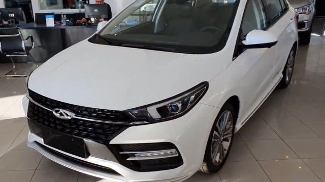 奇瑞这次又要火,2021款奇瑞艾瑞泽6实拍,了解外观内饰后心动了