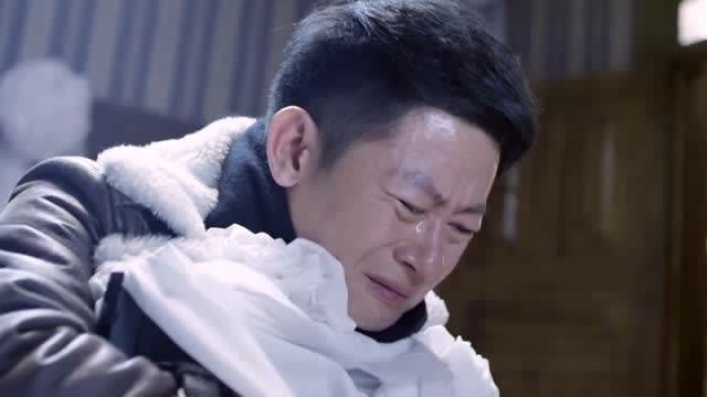 战地枪王:李健这段哭戏演技爆棚,不愧是老戏骨,看得我鼻子酸了