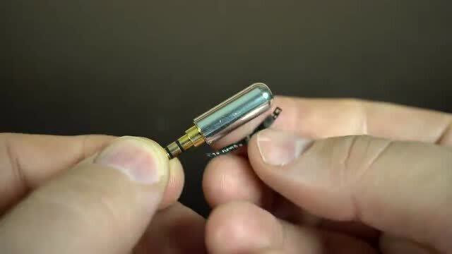 把iphone耳机拆了,改造成外置麦克风,这波操作太秀了!