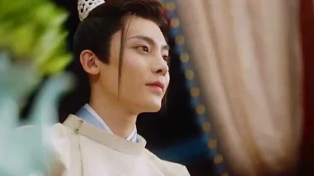 班婳报复容瑕,诚心不让其吃好火锅,容瑕只好告辞