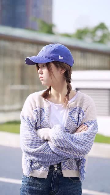 吃醋的时候对女朋友表现出"你需要她" 比生她闷气更管用 @加菲菡z