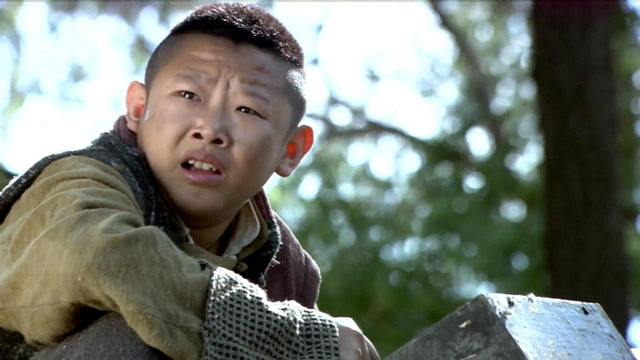 这土大炮厉害了,轰的鬼子一脸懵圈,遗憾的是牛大仁牺牲了