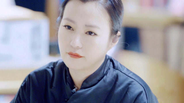 十三邀丨郝蕾说父亲生病后变了 像一棵植物一下枯萎了