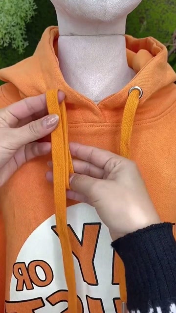 卫衣这绳打结你喜欢吗?