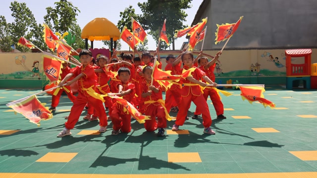 《精忠报国》 幼儿园六一舞蹈