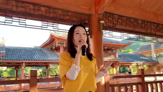 贵州小蓉儿演唱图片