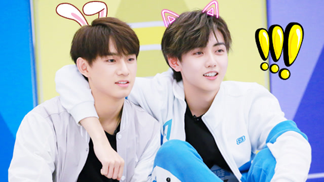 赤子组周震南组团玩游戏,翟潇闻姚琛被罚俯卧撑学动物