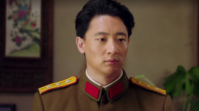 《芝麻胡同》第44集02:冯大福向秉惠道歉,两人甜蜜相拥