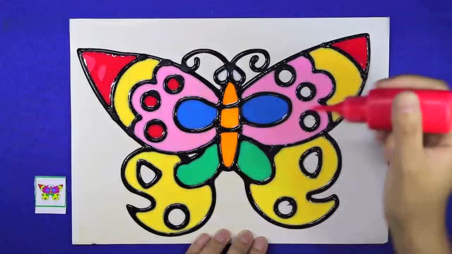 爱乐家园 亲子游戏 小蝴蝶胶画 粉红小猪 蝴蝶效应 奥特曼