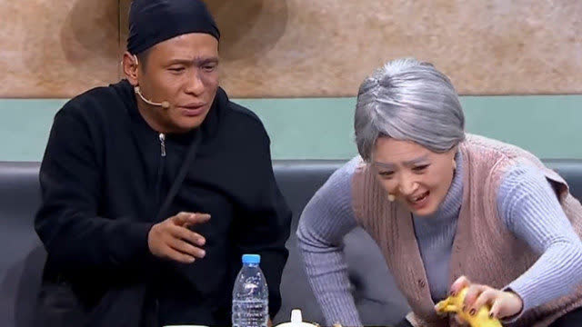 小品《听风》蒋欣和宋小宝搭档本以为会笑疯,没想到笑着笑着哭了