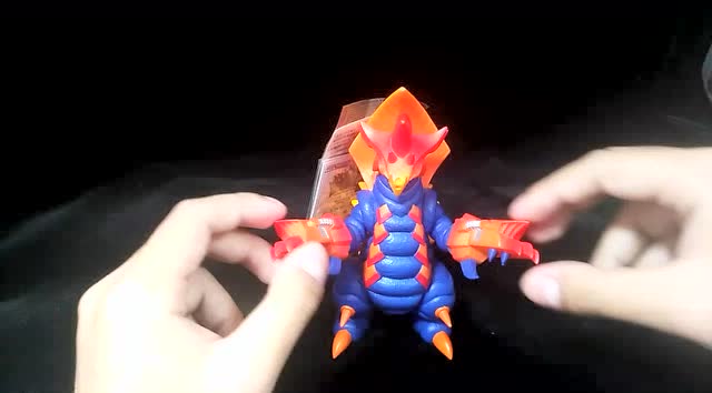 车长测评之17cm怪兽软胶巴克希玛姆(ex巴克西姆)